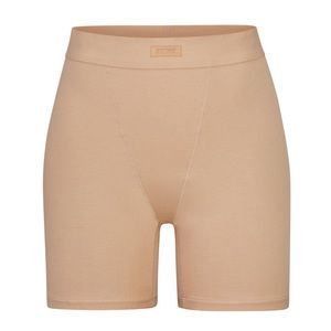 SKIMS Boyfriend Boxer in Clay